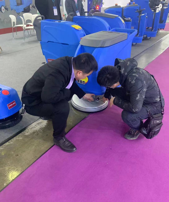 河北小型电动洗地机是否适合用于环卫保洁