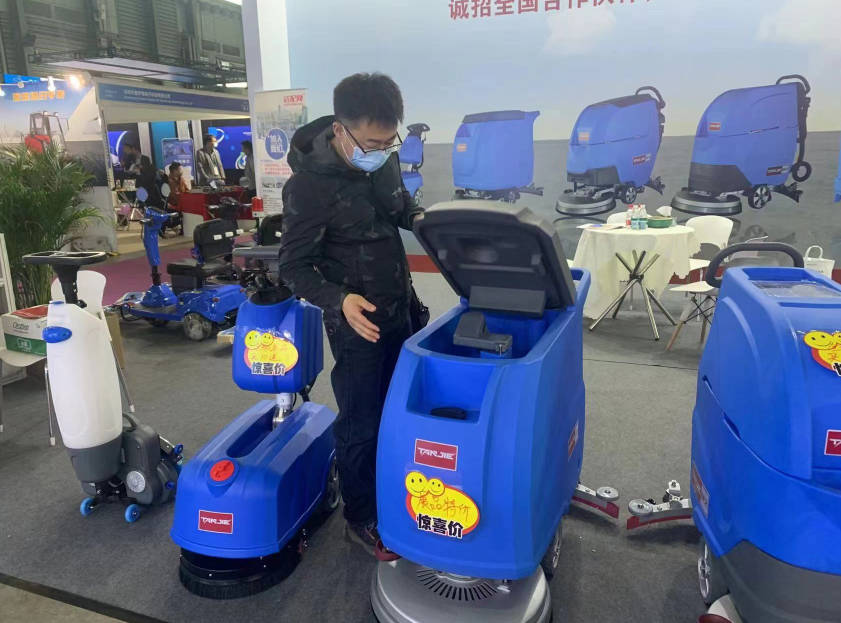 河北坦洁洗地机公司致力于电动洗地机的生产、销售和服务百家