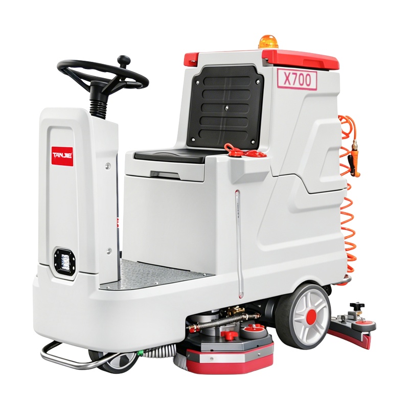 坦洁全自动驾驶式洗地机X700