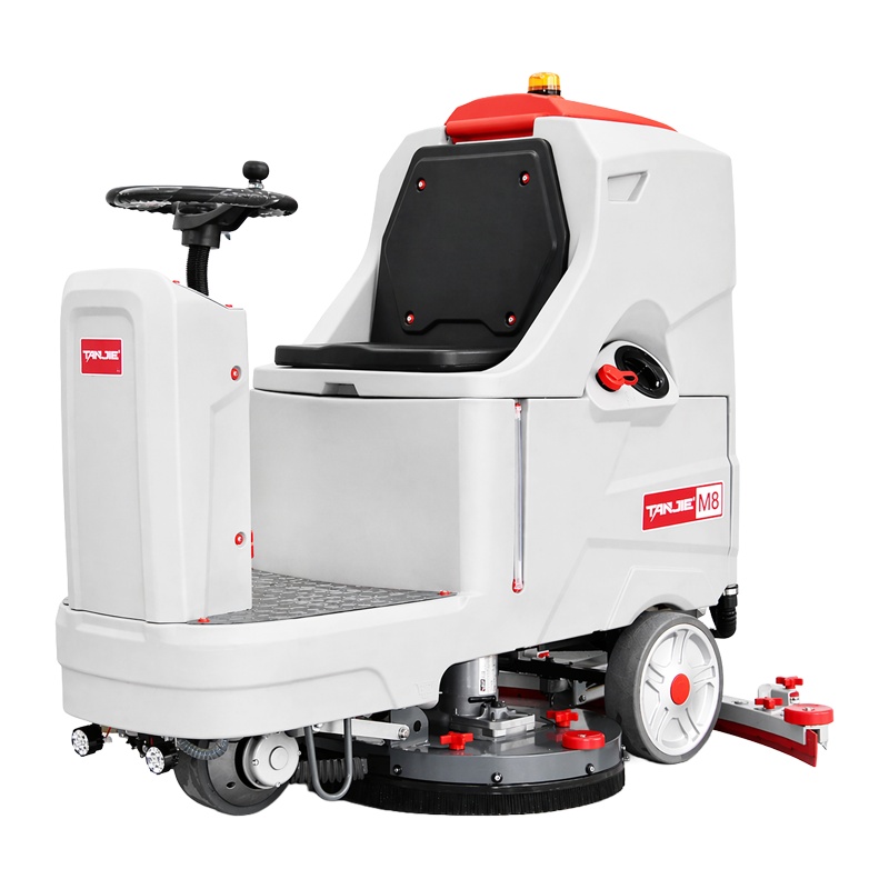 坦洁驾驶式洗地机M8